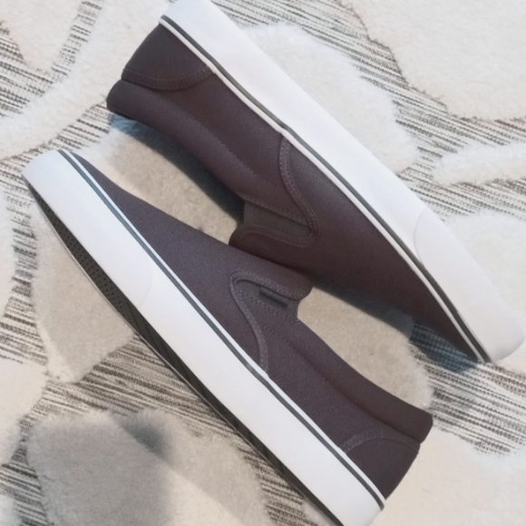 Lugz Sammy Canvas Slip On - Picture 9 of 10